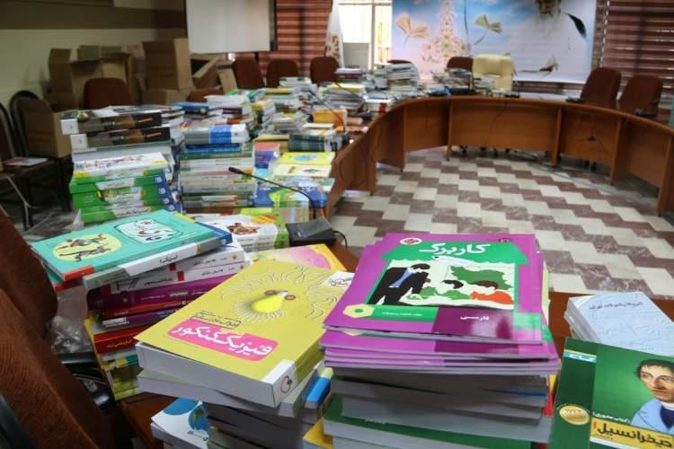 کتابخانه ملی 4000 جلد کتاب به کتابخانه های عمومی کردستان اهدا کتابخانه ملی 4000 جلد کتاب به کتابخانه های عمومی کردستان اهدا کرد