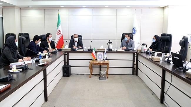 اتاق ایران، بانک اطلاعاتی فعالان و صادرکنندگان بخش خدمات تشکیل می گردد