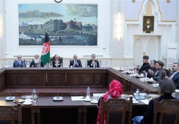 فشارهای آمریکا و ادامه رایزنی های اشرف غنی با شخصیت های سیاسی در افغانستان