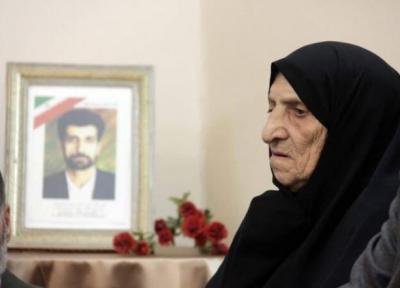 مادر شهید صارمی دار فانی را وداع گفت