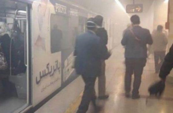 حریق در ایستگاه متروی اکباتان، به مسافرها آسیبی نرسید حریق در ایستگاه متروی اکباتان، به مسافرها آسیبی نرسید