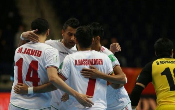 به حضور تیم ملی در نیمه نهایی جام جهانی فوتسال خوش بینم