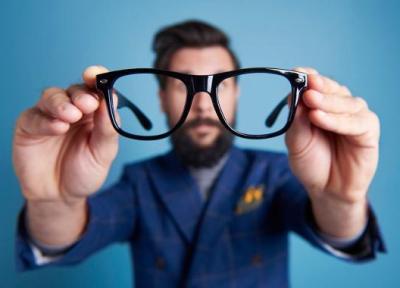 راهنمای انتخاب برترین فریم عینک طبی مطابق با فرم صورت شما