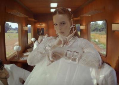 متن و ترجمه آهنگ Cry Baby از Clean Bandit &ampamp David Guetta